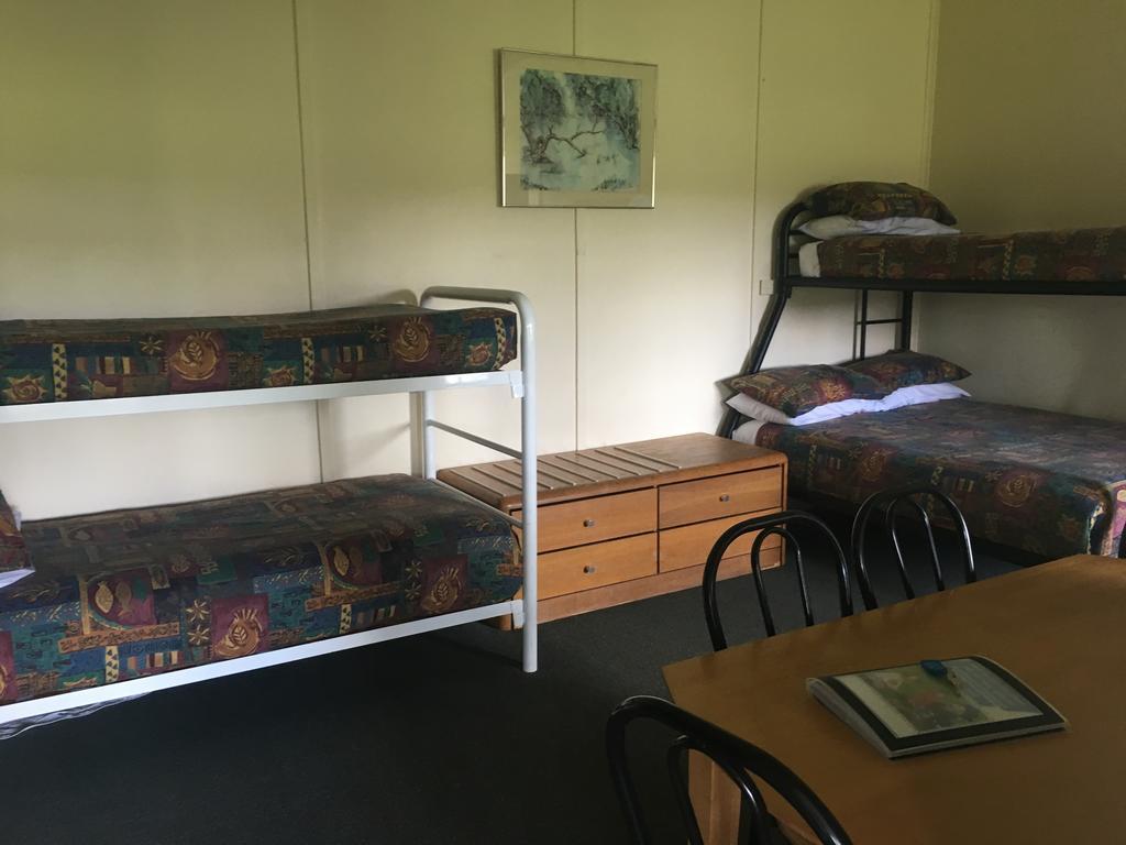 Sunflowers Animal Farm & Farmstay Margaret River Екстериор снимка