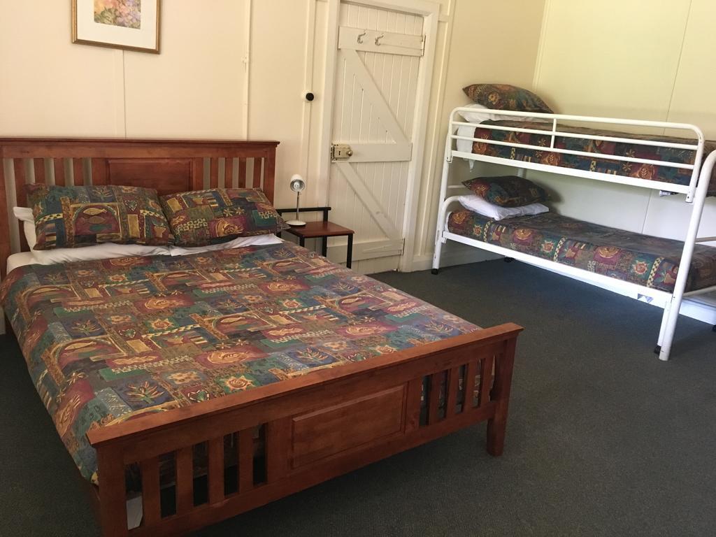 Sunflowers Animal Farm & Farmstay Margaret River Екстериор снимка